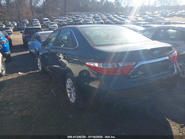 Toyota CAMRY LE 2015 4T4BF1FK9FR458273 Image 3