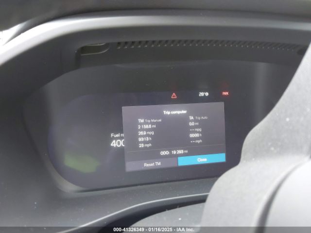 2024 VOLVO XC40 YV4L12UK5R2208696 Photo 6
