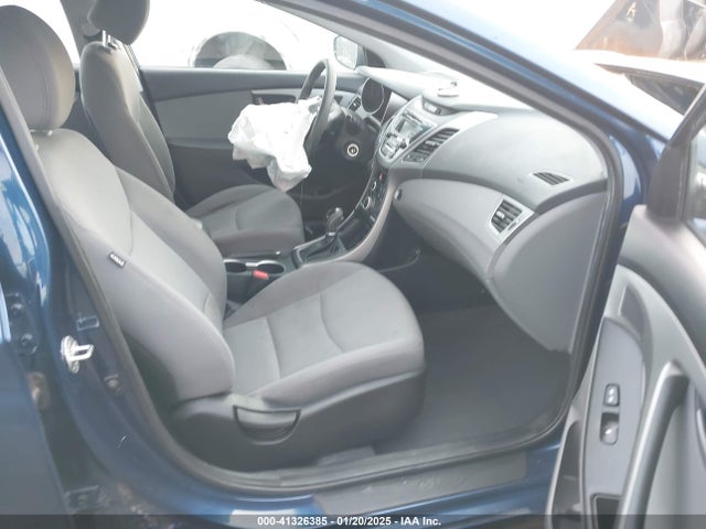 Hyundai ELANTRA SE 2016 5NPDH4AE5GH740734 Image 5