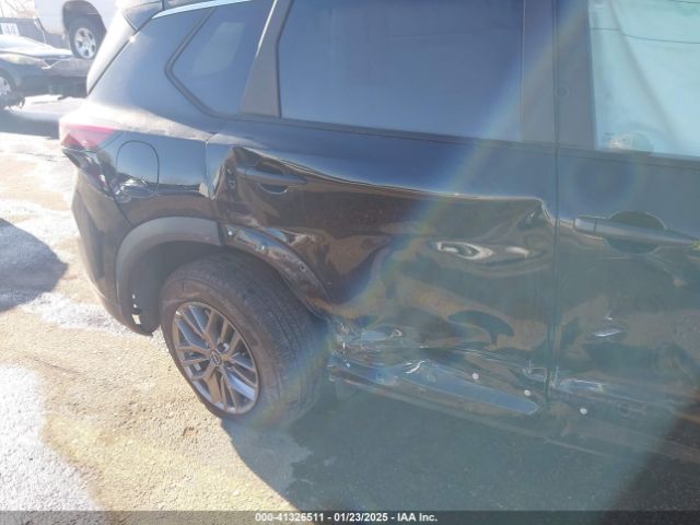 5N1BT3AB1RC698627 Nissan Rogue S Intelligent Awd