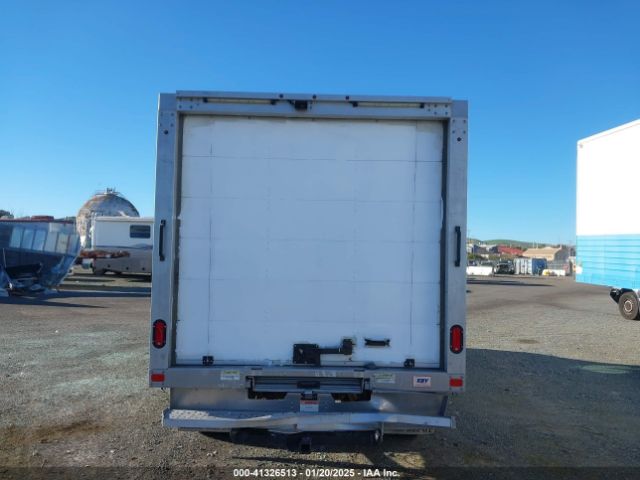 1FDBF8ZM9JKA62171 Ford Transit-350 Cab