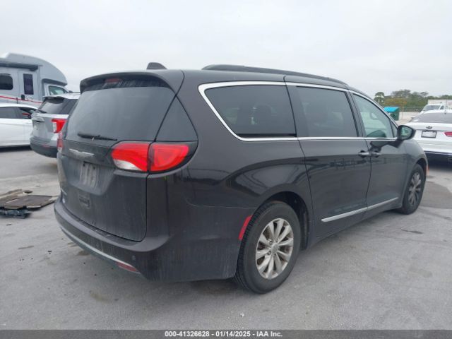 2C4RC1BG5HR613408 Chrysler Pacifica Touring-l