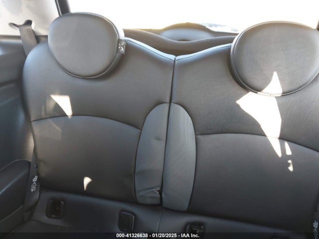 2009 MINI COOPER S WMWMF735X9TV39962 Photo 7