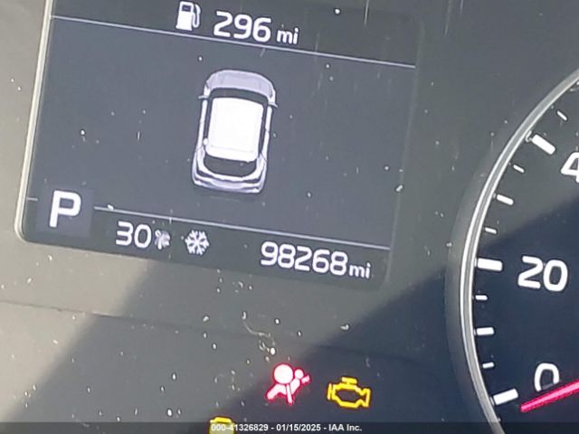 KNDEU2AA3N7315127 KIA SELTOS S