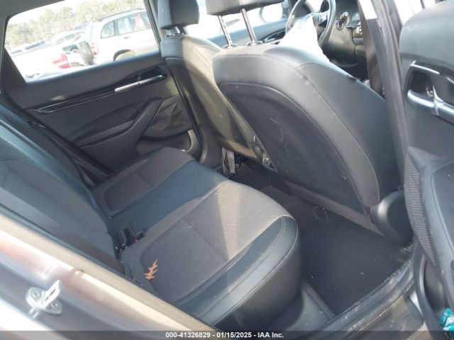 KNDEU2AA3N7315127 KIA SELTOS S