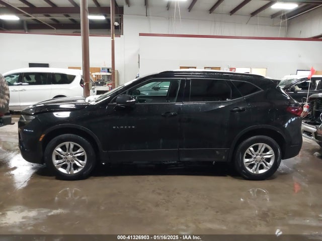 3GNKBHRS7LS600394 Chevrolet Blazer Awd 2lt