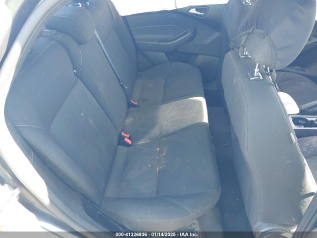 1FADP3F27GL367757 Ford FOCUS SE