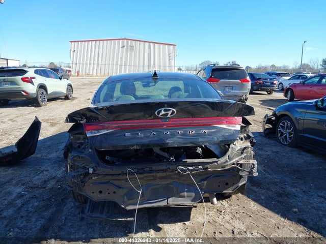 Hyundai ELANTRA SEL 2023 5NPLM4AG8PH105581 Image 17
