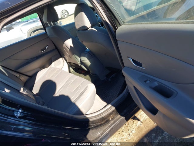 Hyundai ELANTRA SEL 2023 5NPLM4AG8PH105581 Image 8