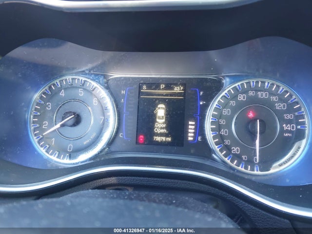 Chrysler 200 Limited 2016 1C3CCCABXGN141682 Image 7