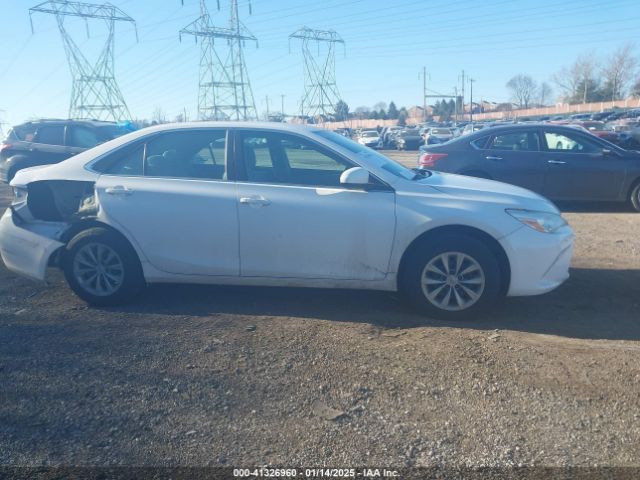 4T1BF1FKXFU107737 Toyota CAMRY LE