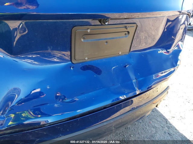 2024 TESLA MODEL Y 7SAYGDEEXRA323691 Photo 5