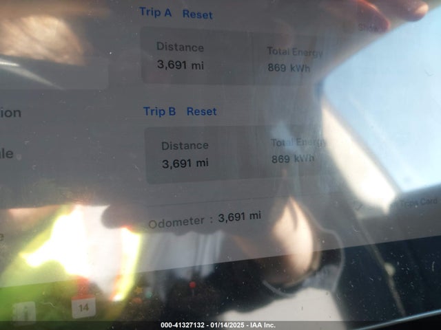 2024 TESLA MODEL Y 7SAYGDEEXRA323691 Photo 6