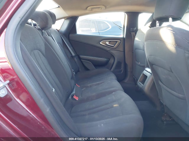 Chrysler 200 Limited 2015 1C3CCCAB2FN697855 Image 8