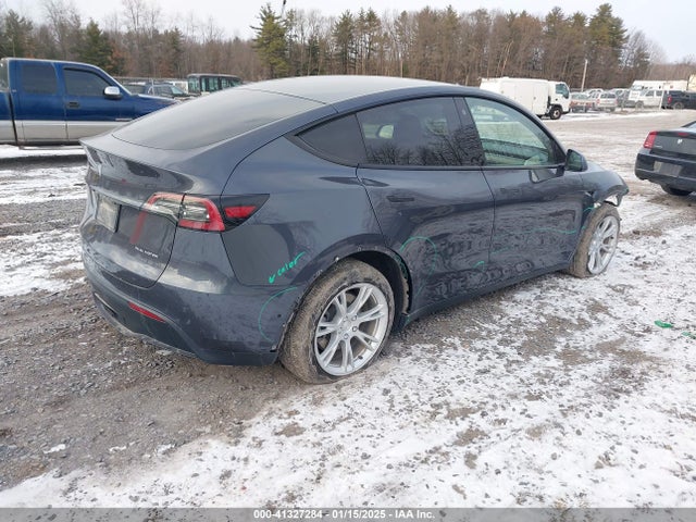 2021 TESLA MODEL Y 5YJYGDEE2MF196122 Photo 3