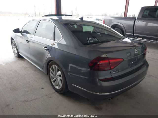1VWBA7A33JC011546 Volkswagen Passat 2.0t Se