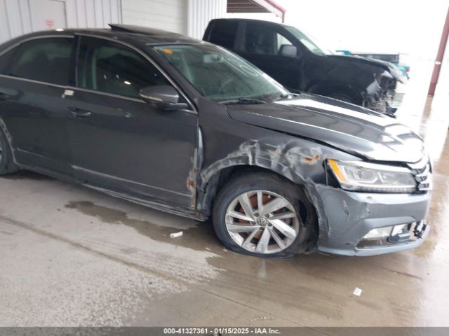 1VWBA7A33JC011546 Volkswagen Passat 2.0t Se
