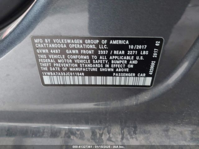 1VWBA7A33JC011546 Volkswagen Passat 2.0t Se