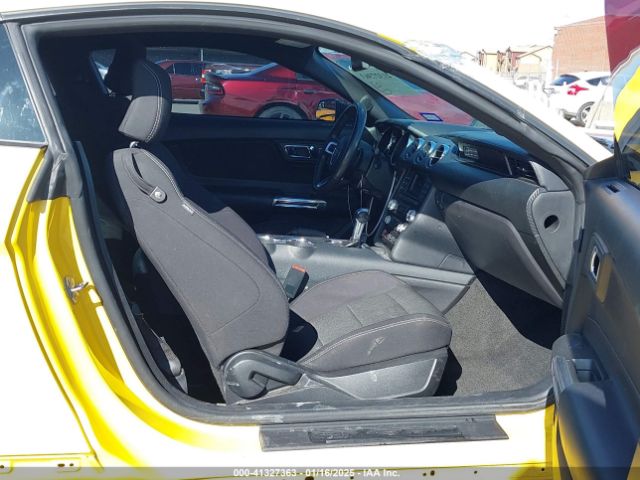 1FA6P8AM1H5309244 Ford Mustang V6