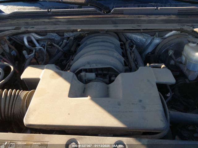 1GNSKJKC1JR278829 Chevrolet Suburban Premier