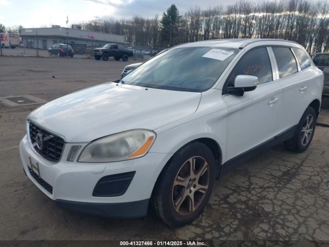 2011 VOLVO XC60 YV4902DZ9B2149989 Photo 1