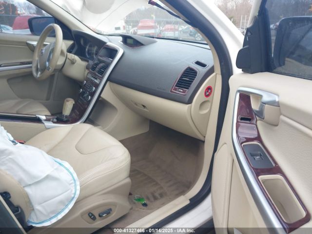 2011 VOLVO XC60 YV4902DZ9B2149989 Photo 4
