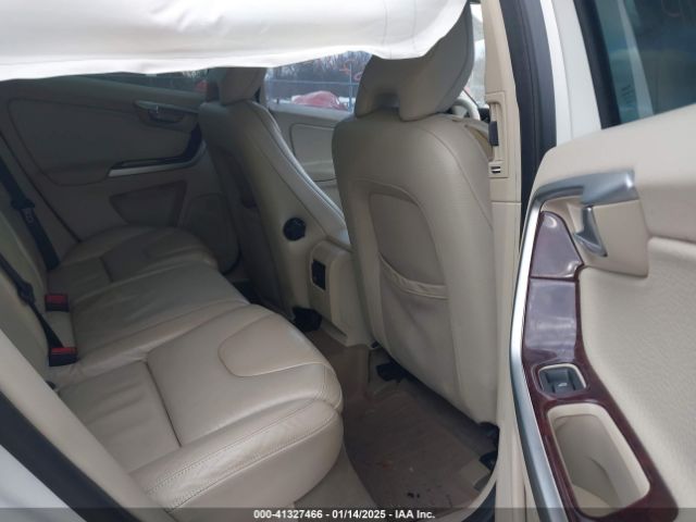 2011 VOLVO XC60 YV4902DZ9B2149989 Photo 7