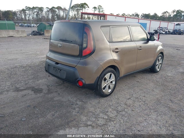 KNDJN2A27F7223279 KIA Soul