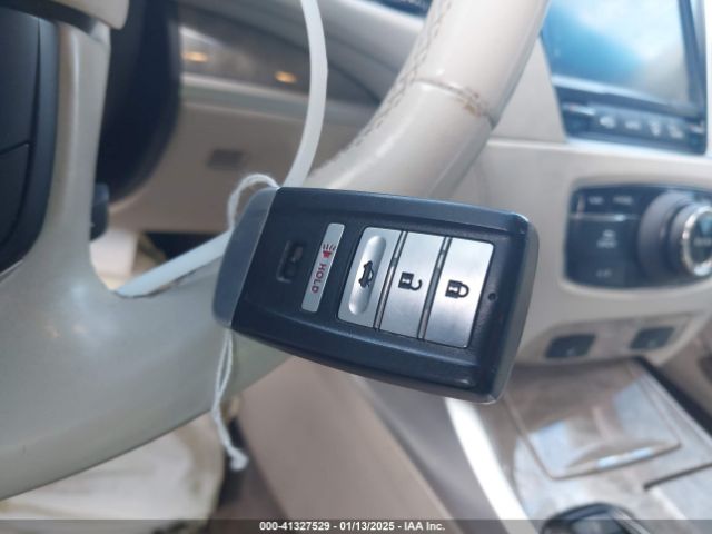 JH4KC1F58KC000112 Acura Rlx Standard