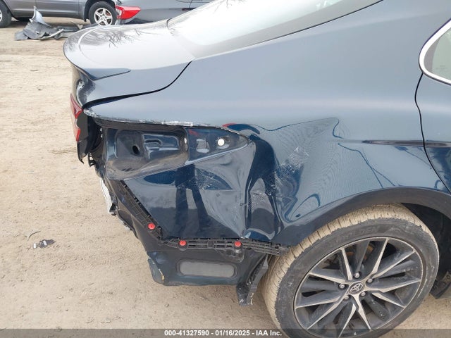 4T1G11AK8MU590203 Toyota CAMRY SE