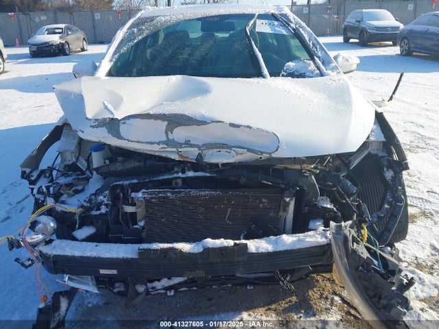 KNAFX4A63G5568334 KIA FORTE LX