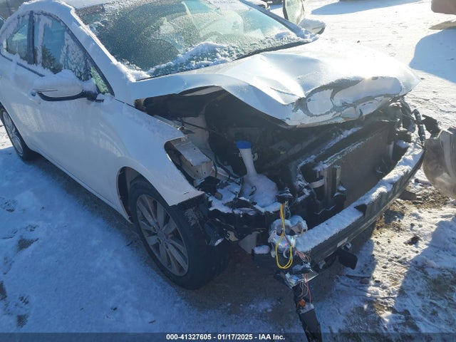 KNAFX4A63G5568334 KIA FORTE LX