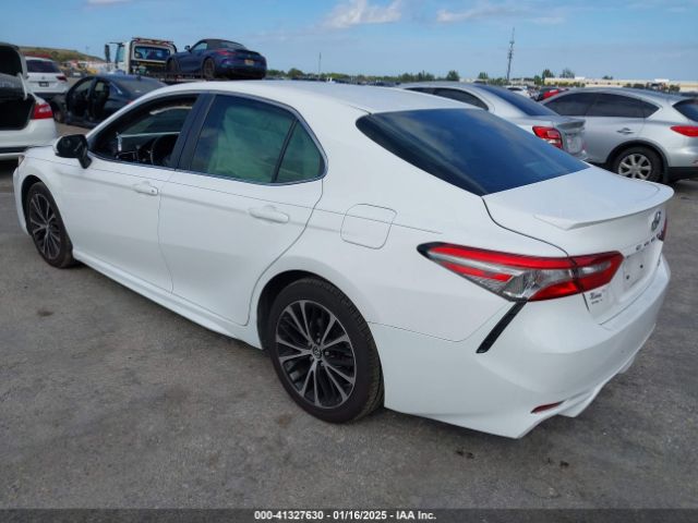 4T1B11HK5JU652765 Toyota CAMRY SE