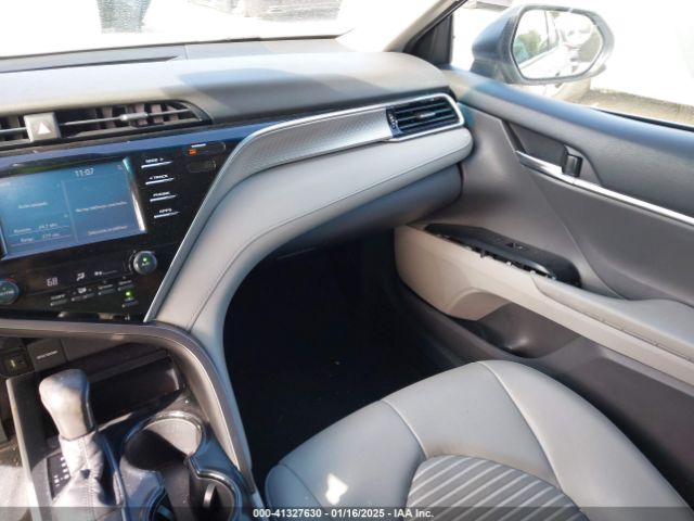 4T1B11HK5JU652765 Toyota CAMRY SE