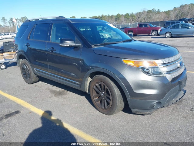 2015 1FM5K8D83FGB70461 main image