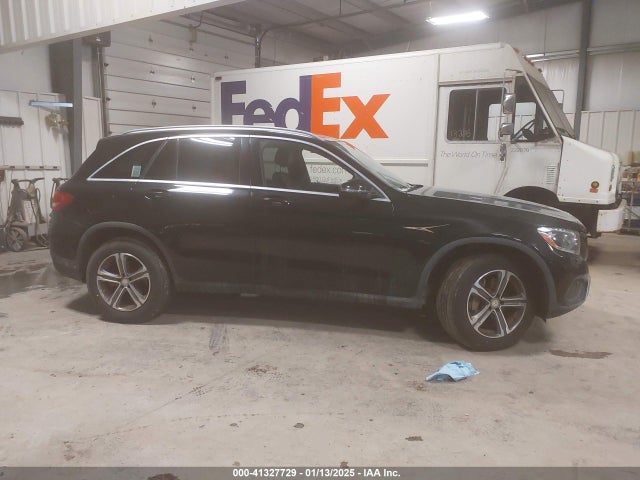 WDC0G4KB9GF033632 Mercedes-Benz Glc 300 4matic