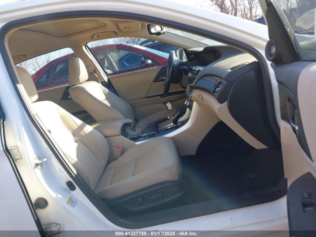 1HGCR6F7XEA003663 Honda Accord Hybrid Touring