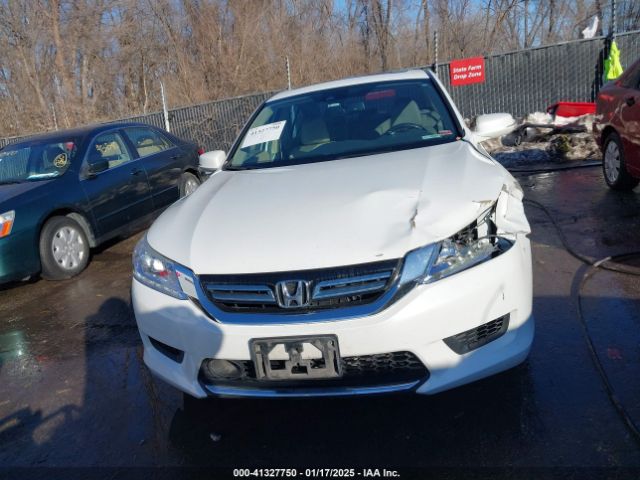 1HGCR6F7XEA003663 Honda Accord Hybrid Touring