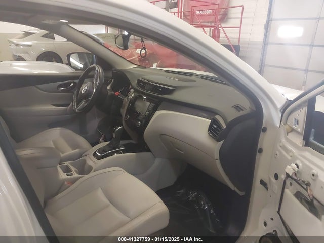 JN1BJ1CW6LW363631 Nissan ROGUE SPORT