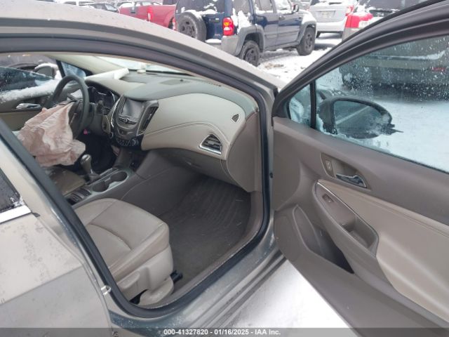 3G1BF6SM7JS650957 Chevrolet Cruze Premier Auto