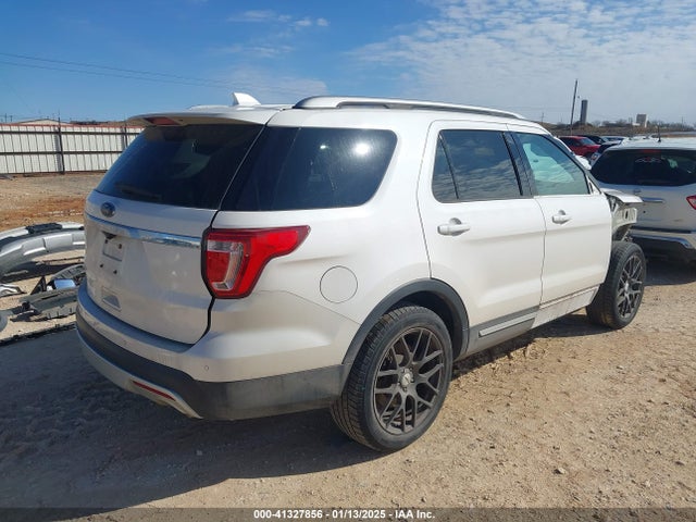 Ford EXPLORER XLT 2017 1FM5K7D81HGC54422 Image 4