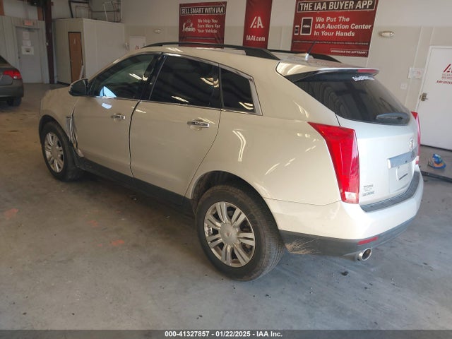 2014 CADILLAC SRX 3GYFNAE3XES547243 Photo 2