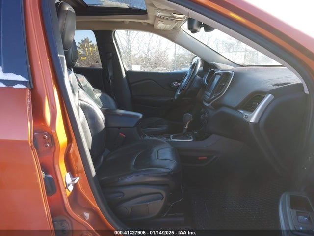 1C4PJMBS6EW215744 Jeep Cherokee Trailhawk