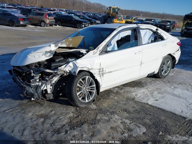 Toyota CAMRY SE 2015 4T1BF1FK4FU023042 Image 2