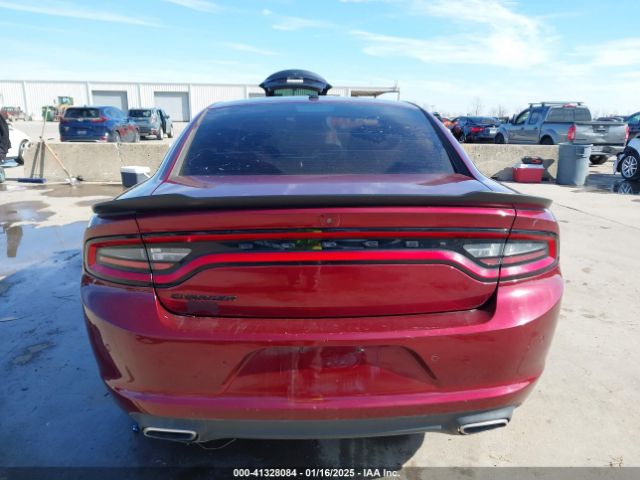 2C3CDXBG3LH104815 Dodge Charger Sxt Rwd