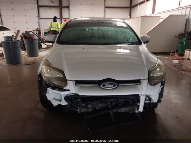 Ford FOCUS SE 2014 1FADP3F27EL362507 Image 13