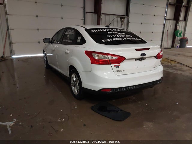 Ford FOCUS SE 2014 1FADP3F27EL362507 Image 3