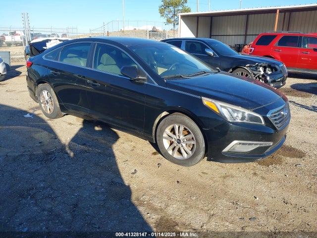 Hyundai SONATA SE 2015 5NPE24AF1FH213674 Image 1