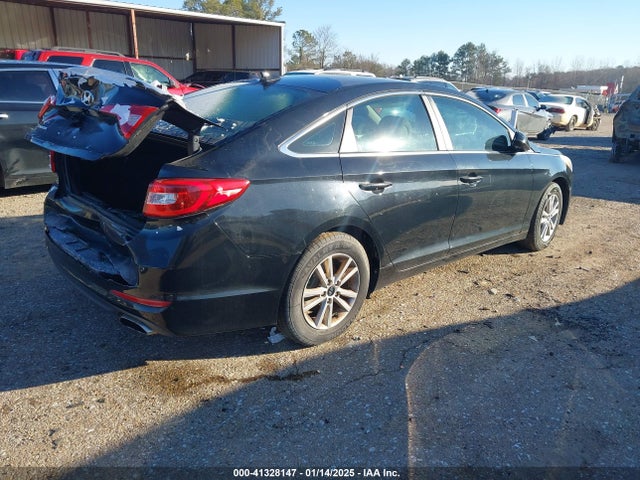 Hyundai SONATA SE 2015 5NPE24AF1FH213674 Image 4