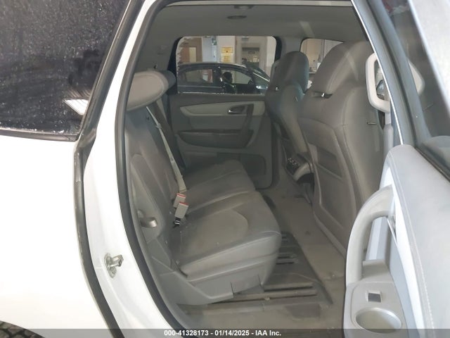 Chevrolet Traverse Ls 2017 1GNKRFKD8HJ354296 Image 8